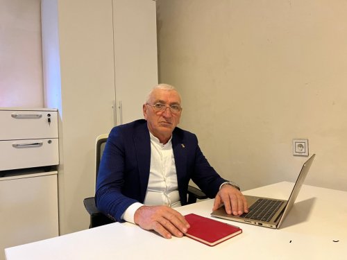 “Xəbərdarlıq edildi ki, çıxmasanız sizin üçün yaxşı olmayacaq” - Qərbi azərbaycanlı acı xatirələrini danışır