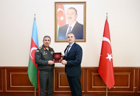 Azərbaycanla Türkiyə arasında hərbi-texniki əməkdaşlığın inkişaf perspektivləri müzakirə edilib