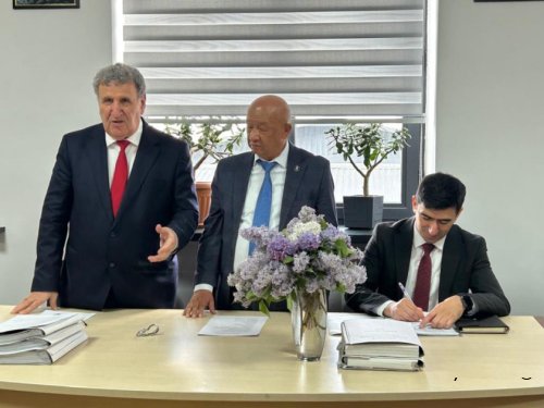 Qırğızıstanın və Azərbaycanın Ədəbiyyat institutları ortaq layihənin icrasına başlayıblar