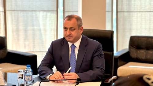 Aprelin 21-də Suraxanı Rayon İcra Hakimiyyətinin başçısı Adil Əliyev Rayon İcra Hakimiyyətində növbəti vətəndaş qəbulu keçirib