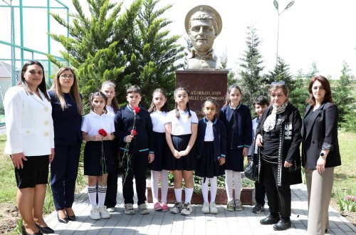 Suraxanı rayonunda Milli Qəhrəman Albert Aqarunovun xatirəsi anılıb 25 aprel 2025 | 11:00