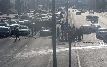 Bakıda zəncirvari qəza