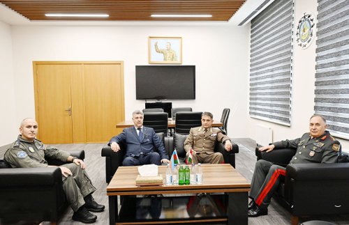 Macarıstan Müdafiə Qüvvələrinin Baş Qərargah rəisi hərbi müəssisələrdə olub
