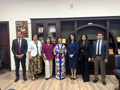 Fərqanə vilayətinin Pedaqoji Bacarıqlar Mərkəzinin nümayəndələri ADPU-da olublar