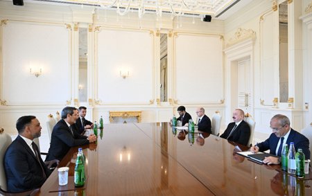 İlham Əliyev Olivye Le Peşi qəbul etdi