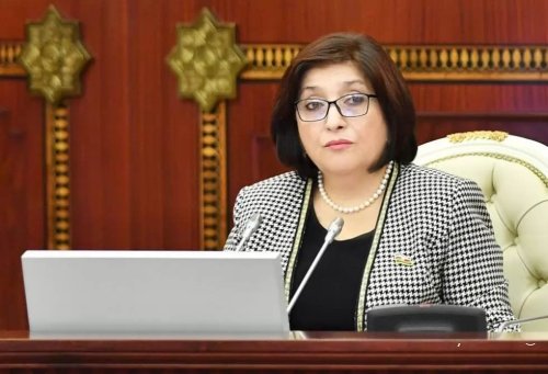 Milli Məclisin sədri Sahibə Qafarovaya QDİƏT PA-nın fəxri medalı təqdim olunub
