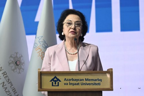 AzMİU-nun yaradılmasının 50-ci ilində “Məzun günü” keçirilib
