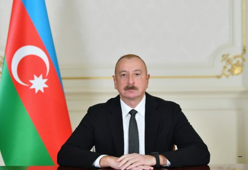 İyulun 28-də Azərbaycanın xarici işlər naziri Ceyhun Bayramov ilə Özbəkistanın xarici işlər naziri Baxtiyor Saidov arasında telefon danışığı olub.  Xarici İşlər Nazirliyinin Mətbuat xidməti idarəsindən AZƏRTAC-a bildirilib ki, telefon danışığı zamanı