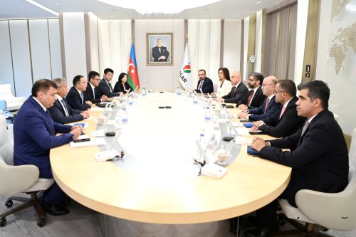 SOCAR-ın prezidenti CC7 nümayəndə heyəti ilə əməkdaşlıq imkanlarını müzakirə edib