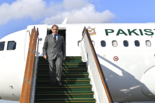 Pakistanın Baş naziri Məhəmməd Şahbaz Şərif Azərbaycana səfərə gəlib