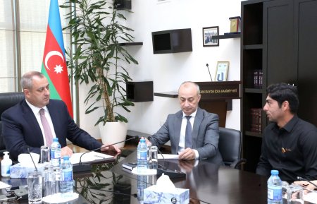 İyunun 8-də Suraxanı Rayon İcra Hakimiyyətinin başçısı Adil Əliyev Rayon İcra Hakimiyyətində növbəti vətəndaş qəbulu keçirib
