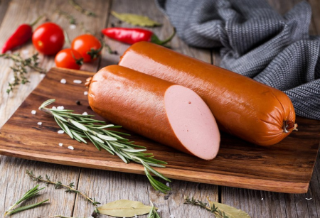 Azərbaycanda kolbasa məmulatları istehsalı 12 faizdən çox artıb