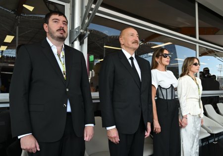 Prezident İlham Əliyev və birinci xanım Mehriban Əliyeva Formula 1 Azərbaycan Qran-Prisinin əsas yarışına baxıblar